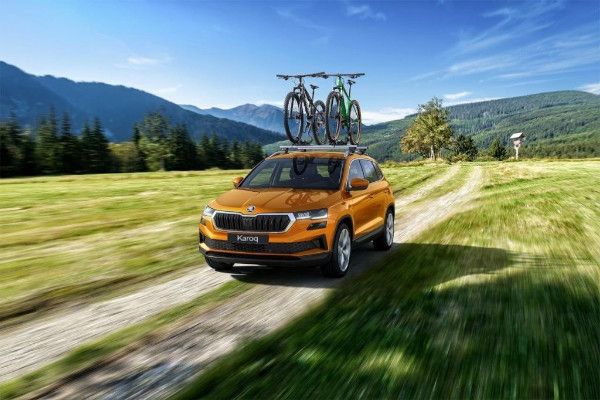 What Cars Do Foreign Visitors Rent in Hungary and Why Do They Choose Them?