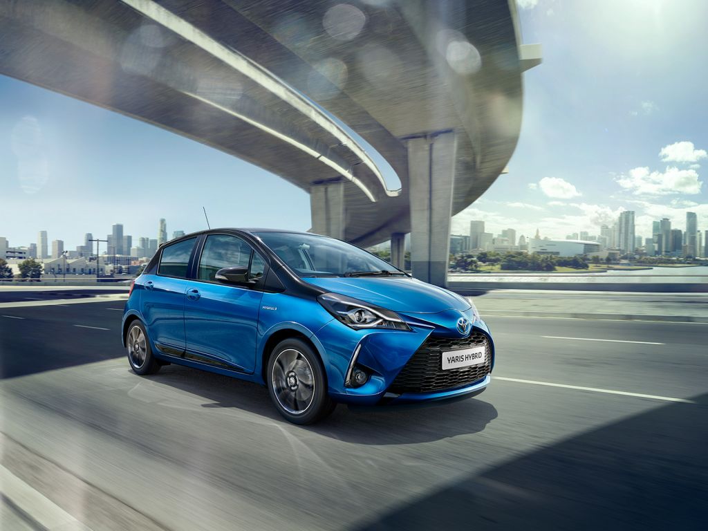 toyota-yaris-hybrid-2017